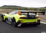 aston_martin_2018_vulcan_amr_pro_010.jpg
