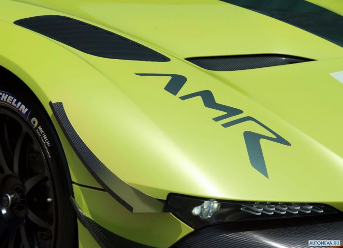 2018 Aston Martin Vulcan AMR Pro - фотография 13 из 18
