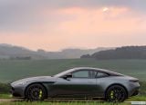 aston_martin_2019_db11_amr_107.jpg