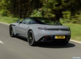 aston_martin_2019_db11_amr_133.jpg