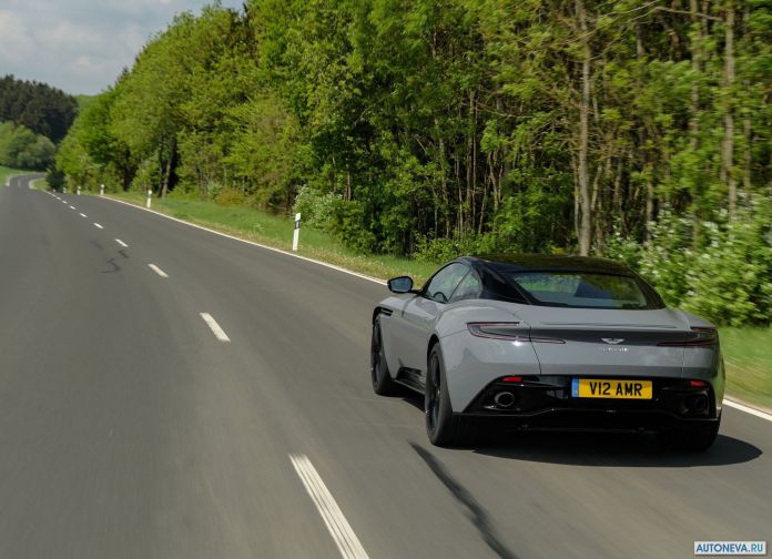 2019 Aston Martin DB11 AMR - фотография 138 из 255