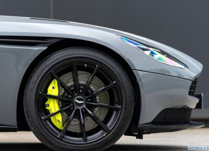 2019 Aston Martin DB11 AMR - фотография 167 из 255