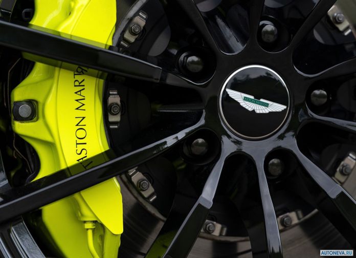 2019 Aston Martin DB11 AMR - фотография 172 из 255