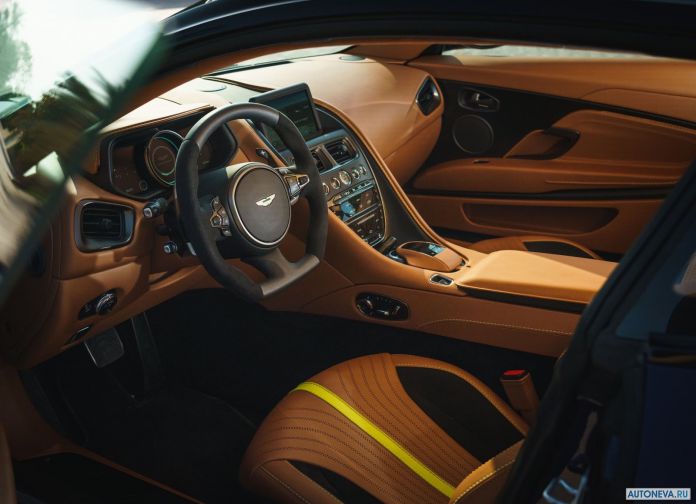 2019 Aston Martin DB11 AMR - фотография 200 из 255