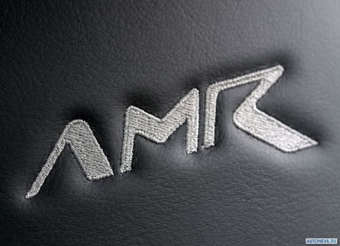 2019 Aston Martin DB11 AMR - фотография 225 из 255