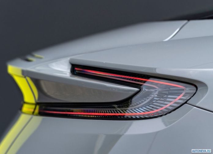 2019 Aston Martin DB11 AMR - фотография 249 из 255