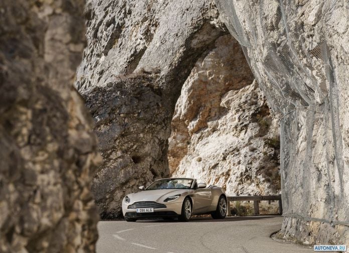 2019 Aston Martin DB11 Volante - фотография 66 из 255