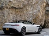 aston_martin_2019_db11_volante_120.jpg