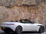 aston_martin_2019_db11_volante_121.jpg