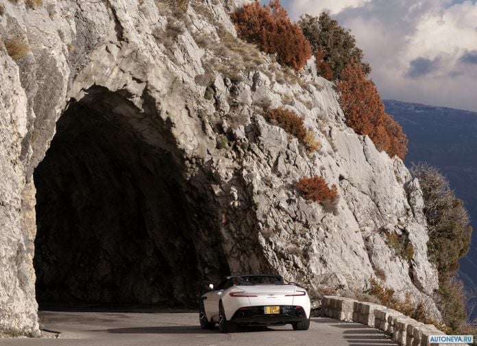 2019 Aston Martin DB11 Volante - фотография 136 из 255