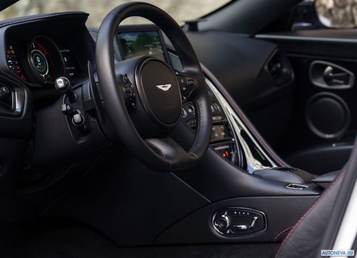2019 Aston Martin DB11 Volante - фотография 165 из 255