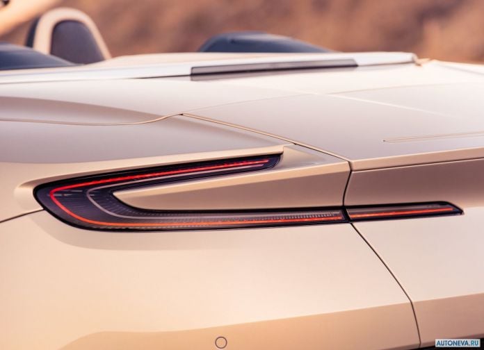 2019 Aston Martin DB11 Volante - фотография 217 из 255