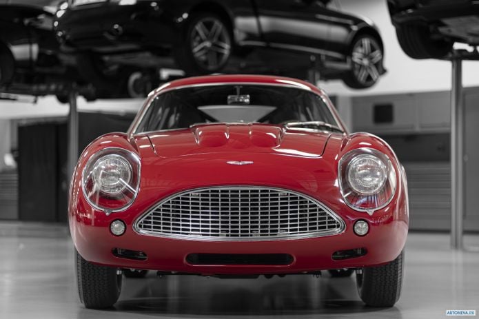 2019 Aston Martin DB4 GT Zagato Continuation - фотография 1 из 20