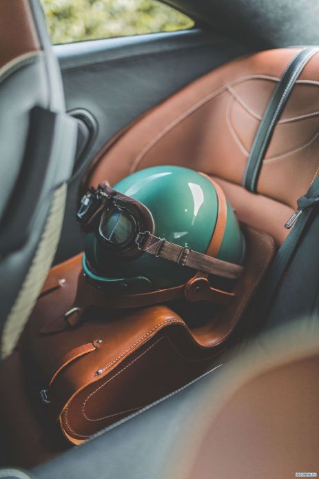 2019 Aston Martin DBS 59 - фотография 11 из 20