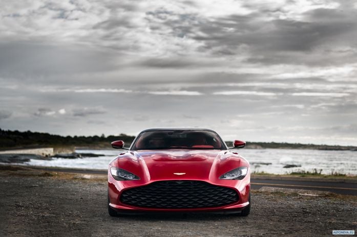 2019 Aston Martin DBS GT Zagato - фотография 3 из 24