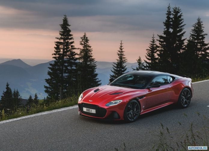 2019 Aston Martin DBS Superleggera - фотография 11 из 153