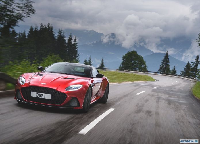 2019 Aston Martin DBS Superleggera - фотография 27 из 153