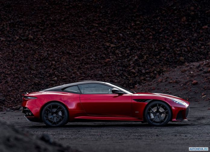 2019 Aston Martin DBS Superleggera - фотография 43 из 153