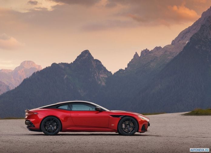 2019 Aston Martin DBS Superleggera - фотография 45 из 153