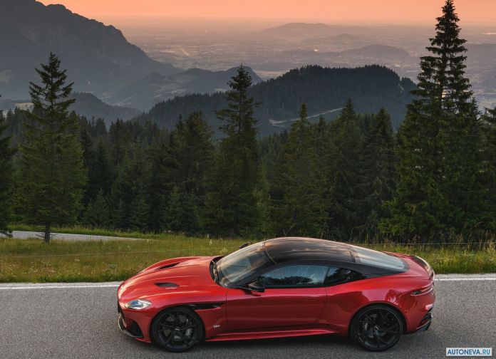 2019 Aston Martin DBS Superleggera - фотография 46 из 153