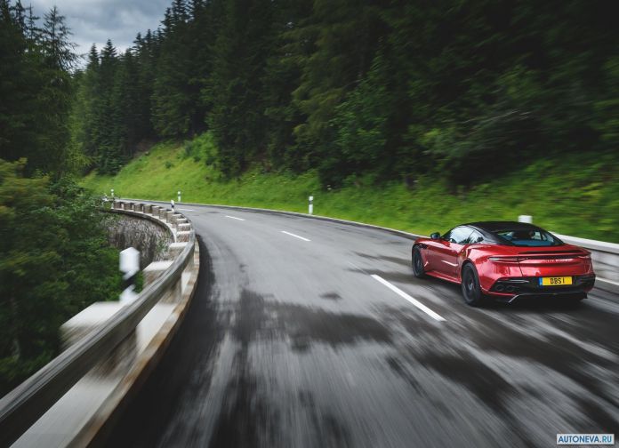 2019 Aston Martin DBS Superleggera - фотография 60 из 153