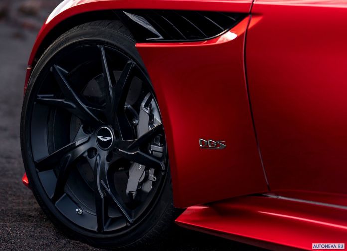 2019 Aston Martin DBS Superleggera - фотография 120 из 153