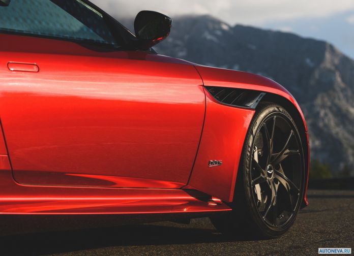 2019 Aston Martin DBS Superleggera - фотография 121 из 153