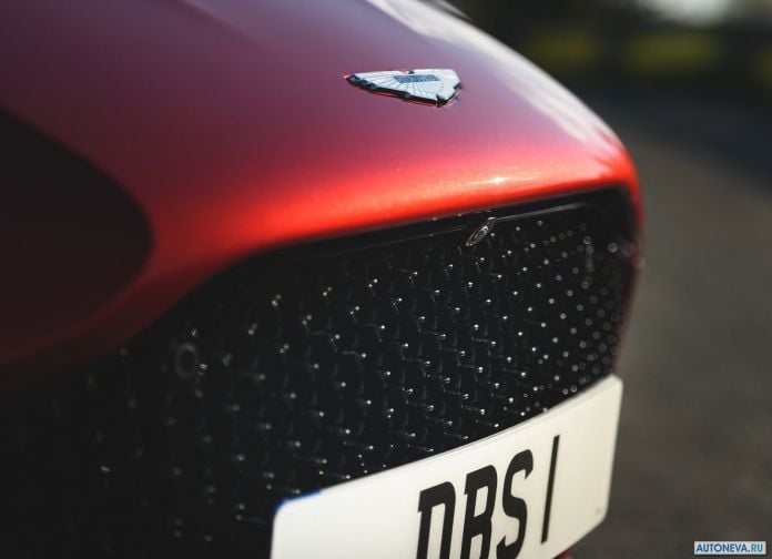 2019 Aston Martin DBS Superleggera - фотография 129 из 153
