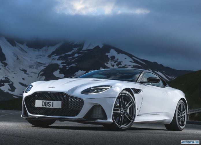 2019 Aston Martin DBS Superleggera White Stone - фотография 2 из 192