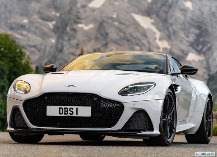 2019 Aston Martin DBS Superleggera White Stone - фотография 12 из 192