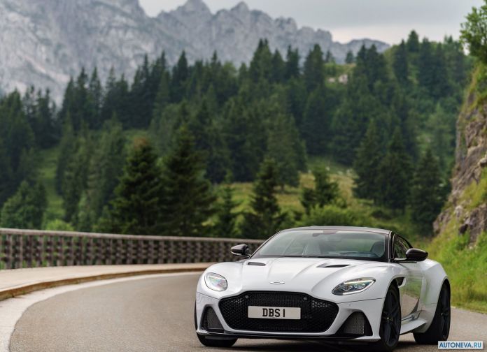 2019 Aston Martin DBS Superleggera White Stone - фотография 16 из 192