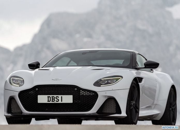 2019 Aston Martin DBS Superleggera White Stone - фотография 23 из 192