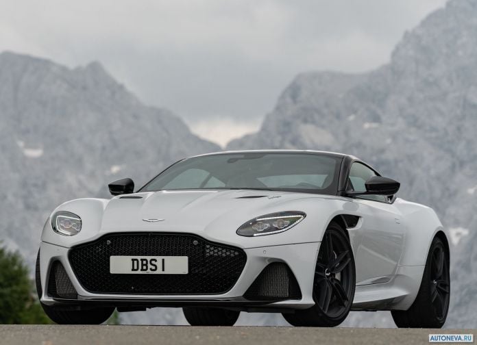2019 Aston Martin DBS Superleggera White Stone - фотография 25 из 192 2019 Aston Martin DBS Superleggera White Stone - фотография 25 из 192