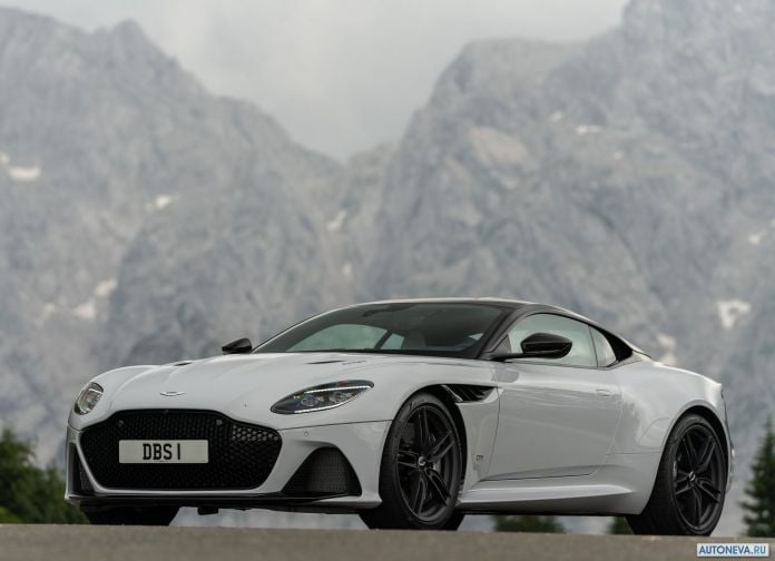 2019 Aston Martin DBS Superleggera White Stone - фотография 26 из 192 2019 Aston Martin DBS Superleggera White Stone - фотография 26 из 192