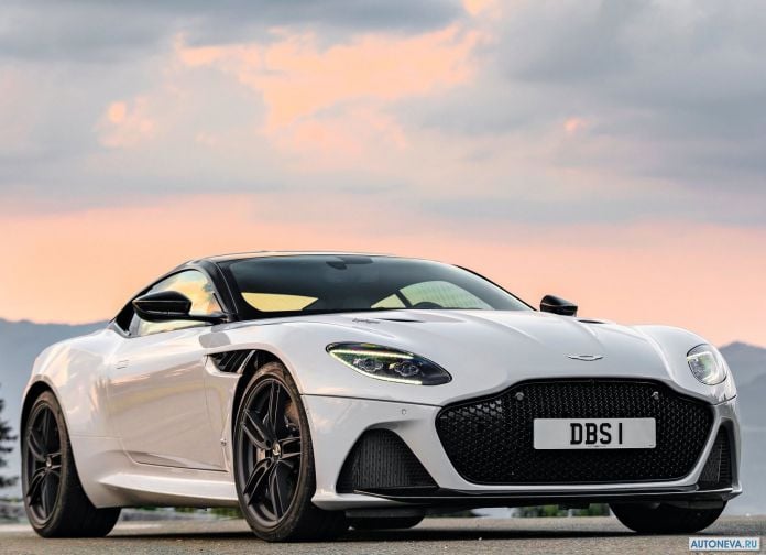 2019 Aston Martin DBS Superleggera White Stone - фотография 35 из 192 2019 Aston Martin DBS Superleggera White Stone - фотография 35 из 192