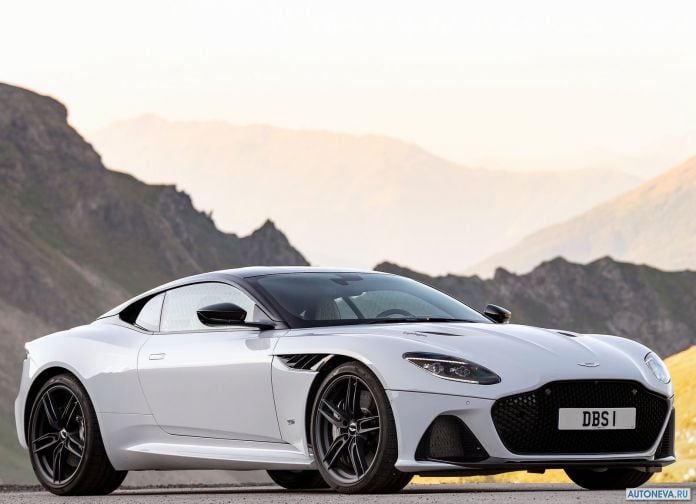 2019 Aston Martin DBS Superleggera White Stone - фотография 38 из 192 2019 Aston Martin DBS Superleggera White Stone - фотография 38 из 192