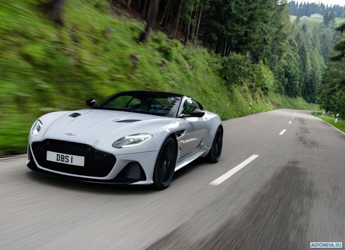 2019 Aston Martin DBS Superleggera White Stone - фотография 59 из 192