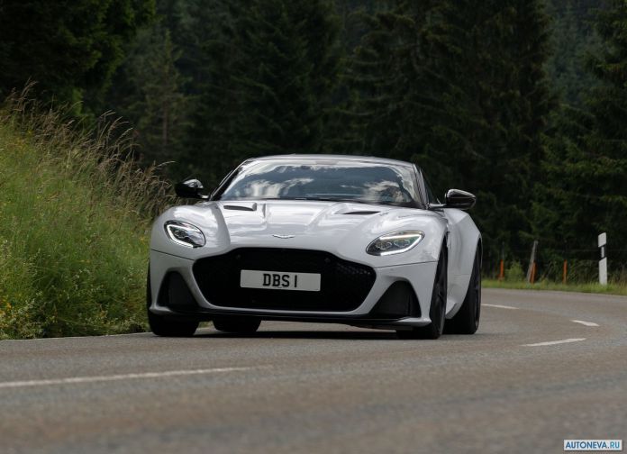 2019 Aston Martin DBS Superleggera White Stone - фотография 67 из 192