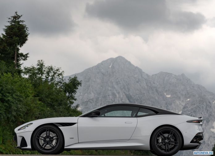2019 Aston Martin DBS Superleggera White Stone - фотография 74 из 192 2019 Aston Martin DBS Superleggera White Stone - фотография 74 из 192