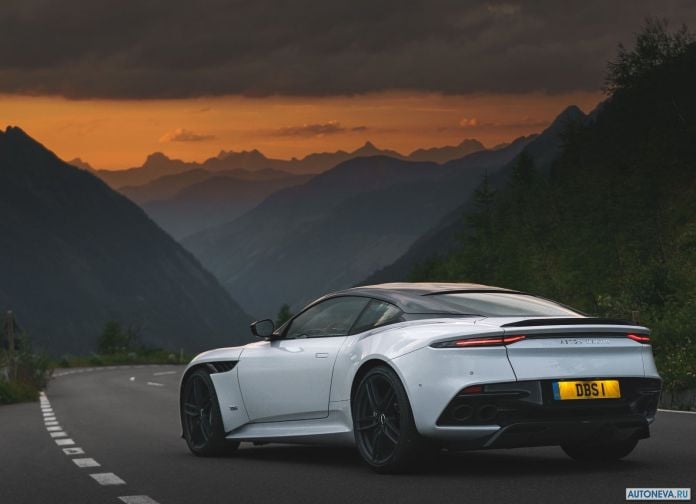 2019 Aston Martin DBS Superleggera White Stone - фотография 77 из 192