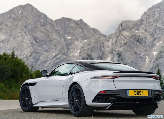 2019 Aston Martin DBS Superleggera White Stone - фотография 79 из 192 2019 Aston Martin DBS Superleggera White Stone - фотография 79 из 192