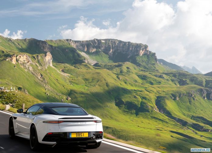 2019 Aston Martin DBS Superleggera White Stone - фотография 94 из 192 2019 Aston Martin DBS Superleggera White Stone - фотография 94 из 192