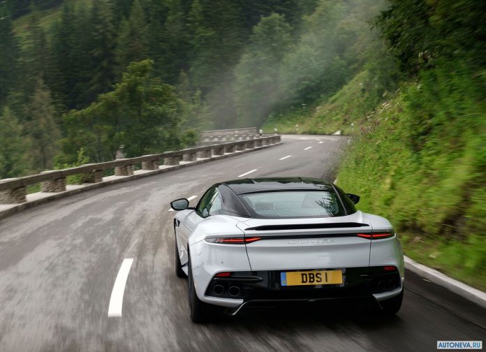 2019 Aston Martin DBS Superleggera White Stone - фотография 96 из 192