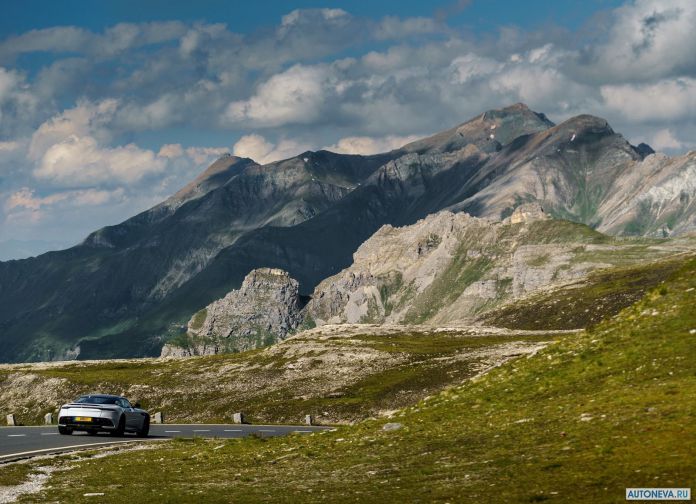 2019 Aston Martin DBS Superleggera White Stone - фотография 98 из 192