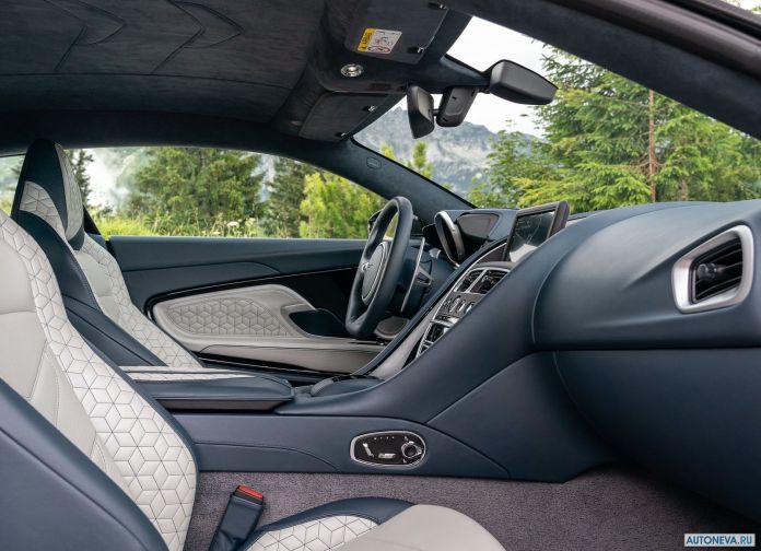 2019 Aston Martin DBS Superleggera White Stone - фотография 107 из 192 2019 Aston Martin DBS Superleggera White Stone - фотография 107 из 192