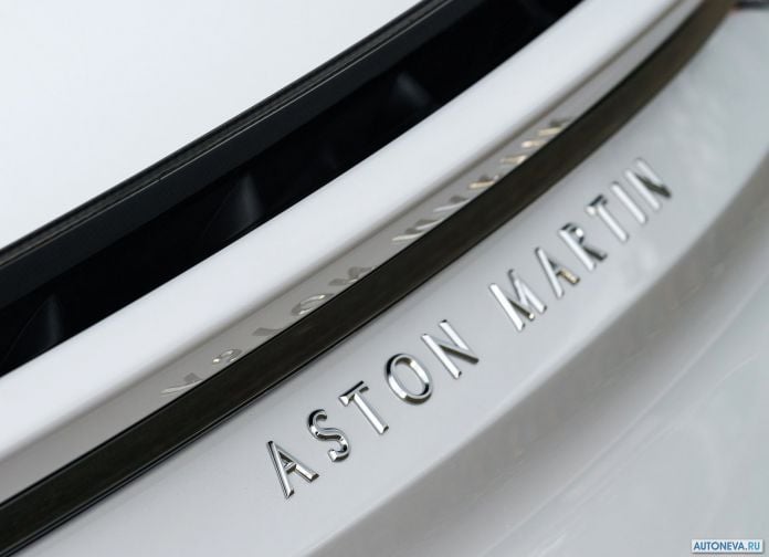 2019 Aston Martin DBS Superleggera White Stone - фотография 156 из 192