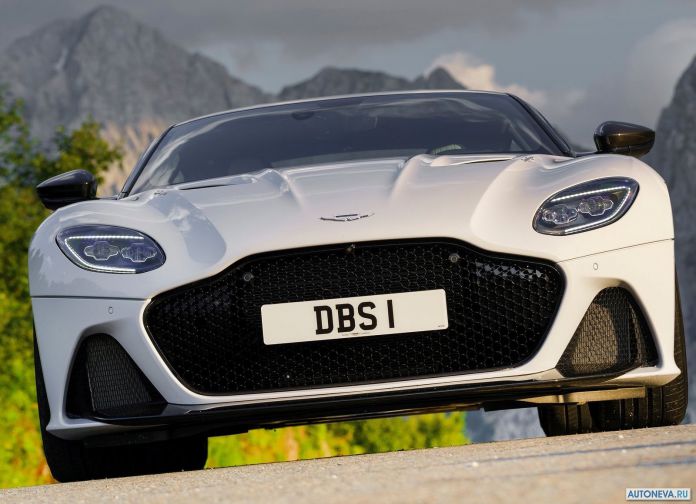 2019 Aston Martin DBS Superleggera White Stone - фотография 189 из 192 2019 Aston Martin DBS Superleggera White Stone - фотография 189 из 192