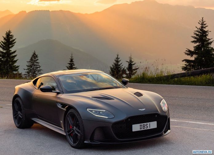 2019 Aston Martin DBS Superleggera Xenon Grey - фотография 26 из 160