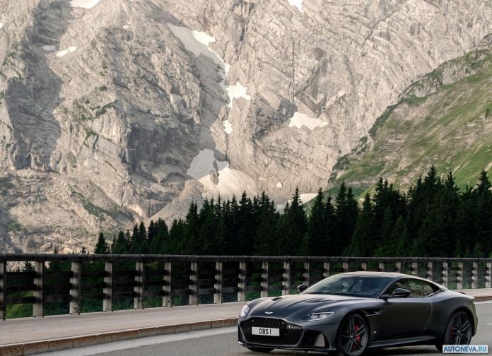 2019 Aston Martin DBS Superleggera Xenon Grey - фотография 58 из 160