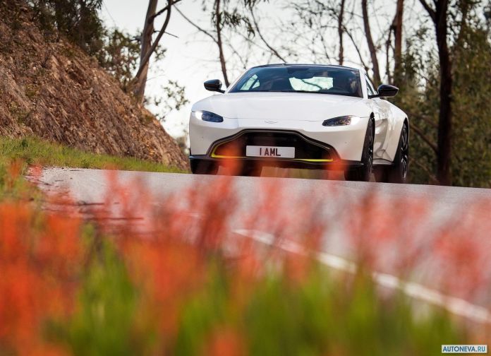 2019 Aston Martin Vantage - фотография 29 из 162